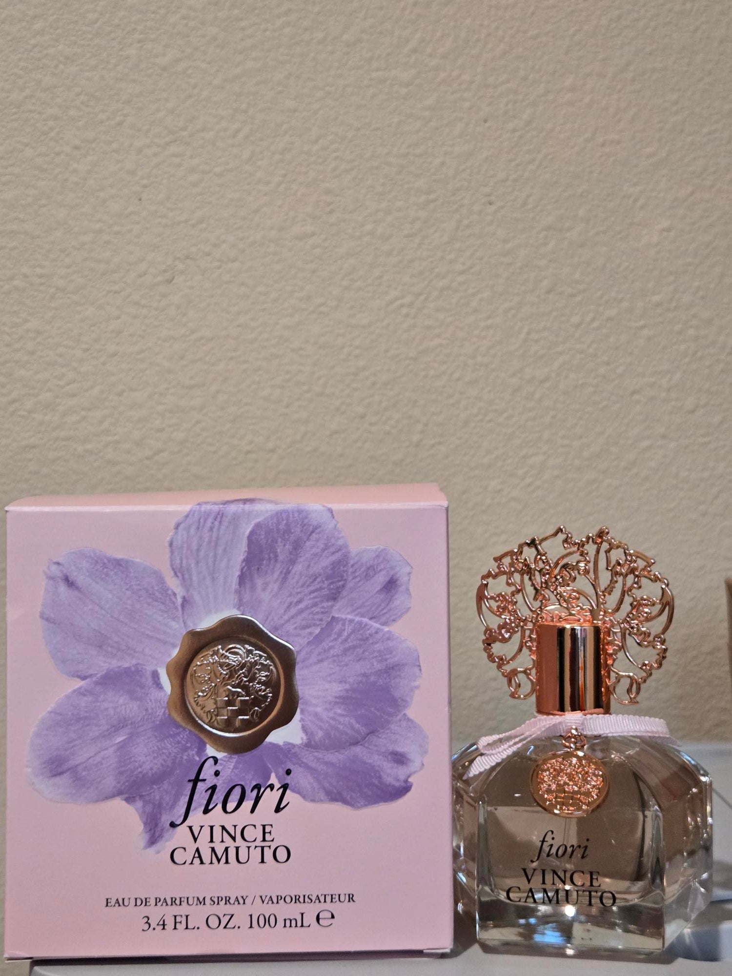 Vince Camuto Fiori